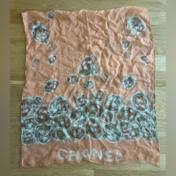 Vintage CHANEL Silk Scarf - Picture 3 of 4